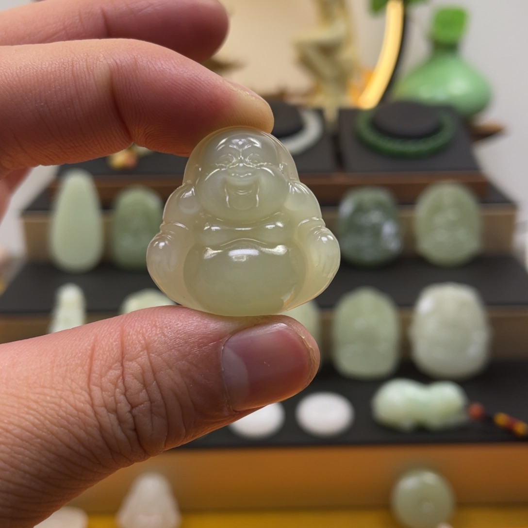 和田玉颈饰未镶嵌甜*