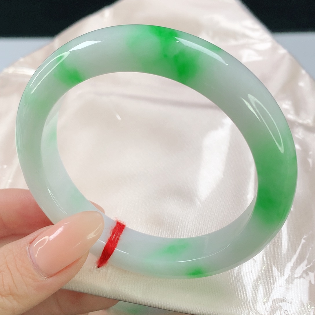 未镶嵌手镯翡翠807