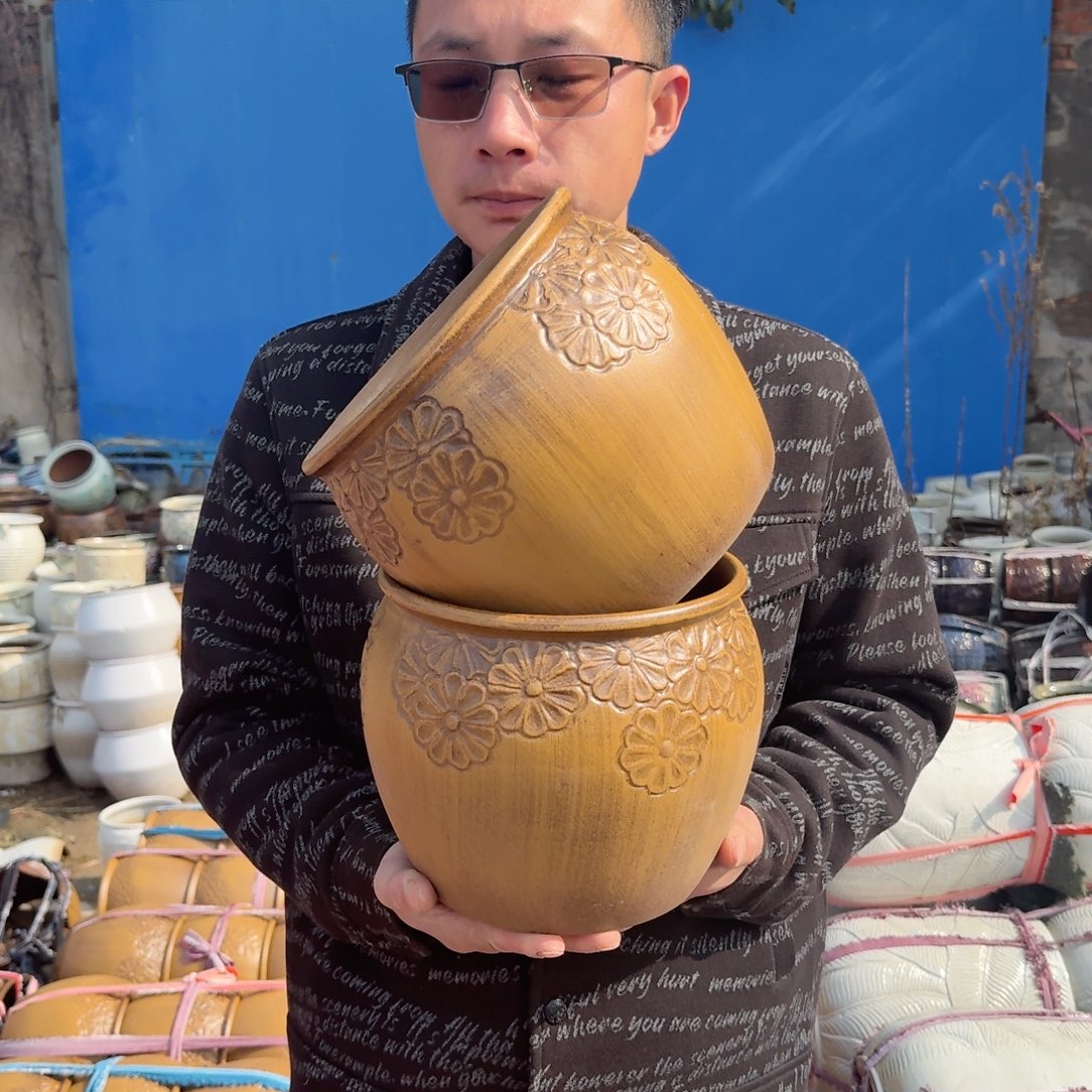 紫砂花盆口20.5高18.5（两个雏菊柴烧