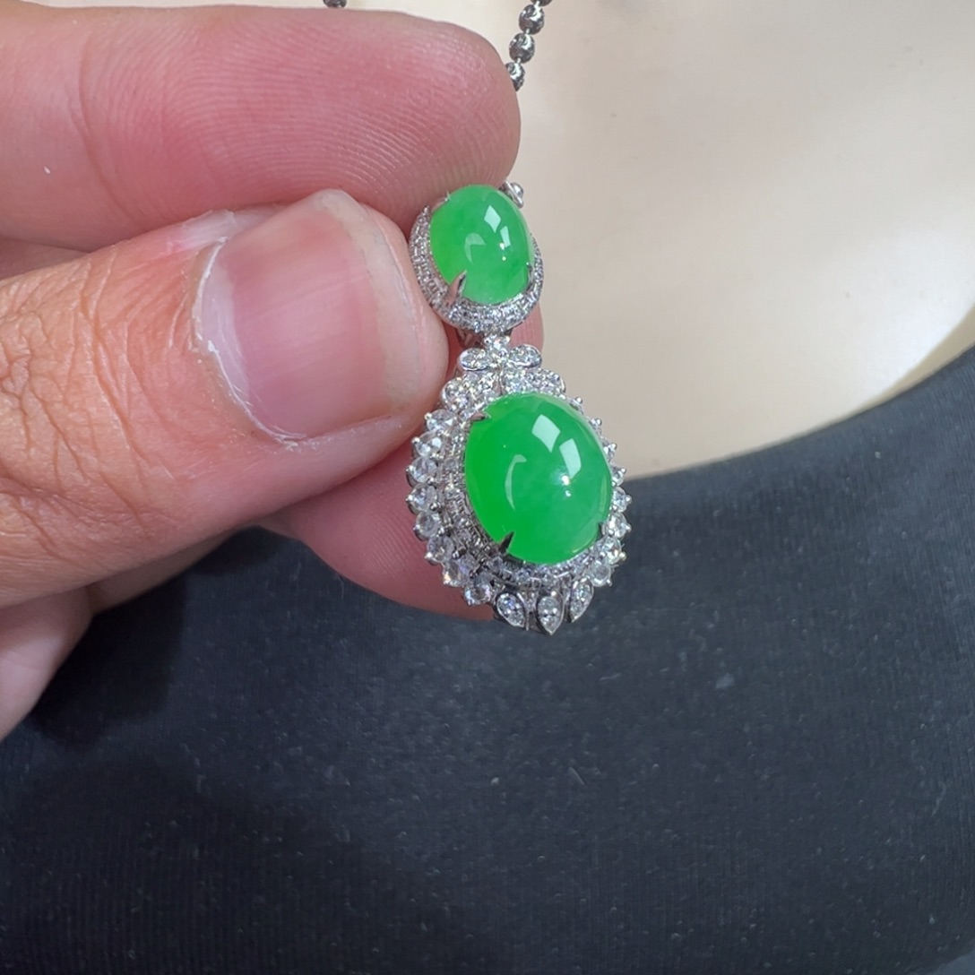 翡翠18K金镶嵌吊坠(不含链)