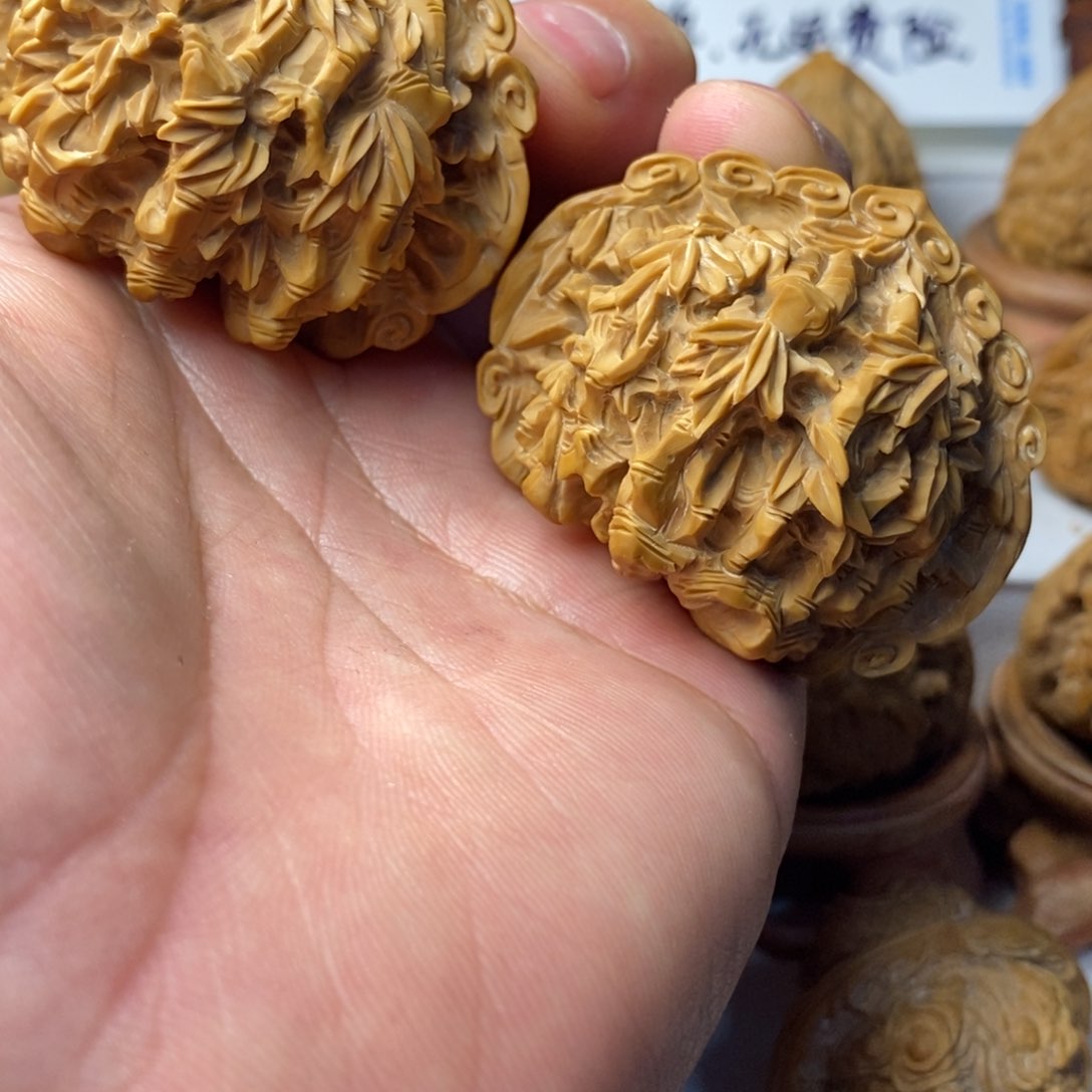 柏香籽/百香籽把件转*