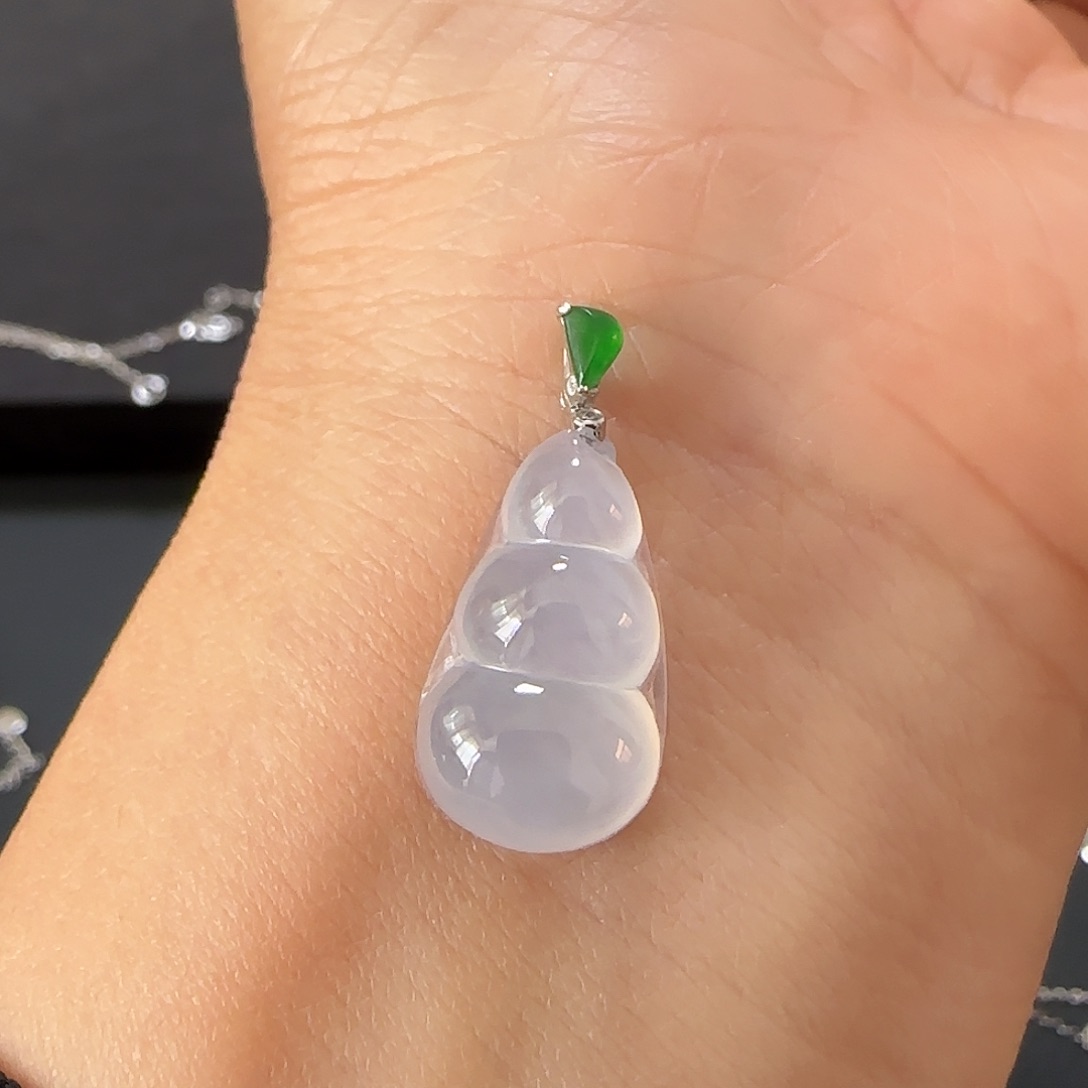 翡翠耳饰18K金镶嵌福豆