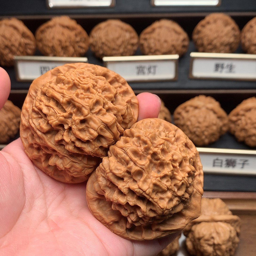 文玩核桃吊坠157号官帽54