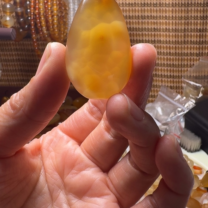 人***8玛瑙/玉髓未镶嵌颈饰19.9
