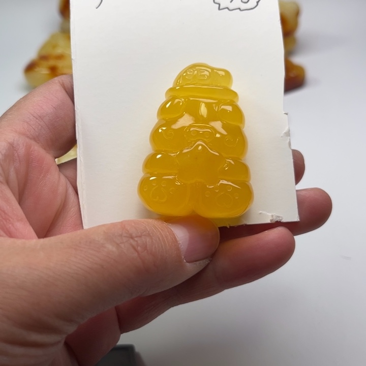 琥珀颈饰未镶嵌琥珀蜜蜡