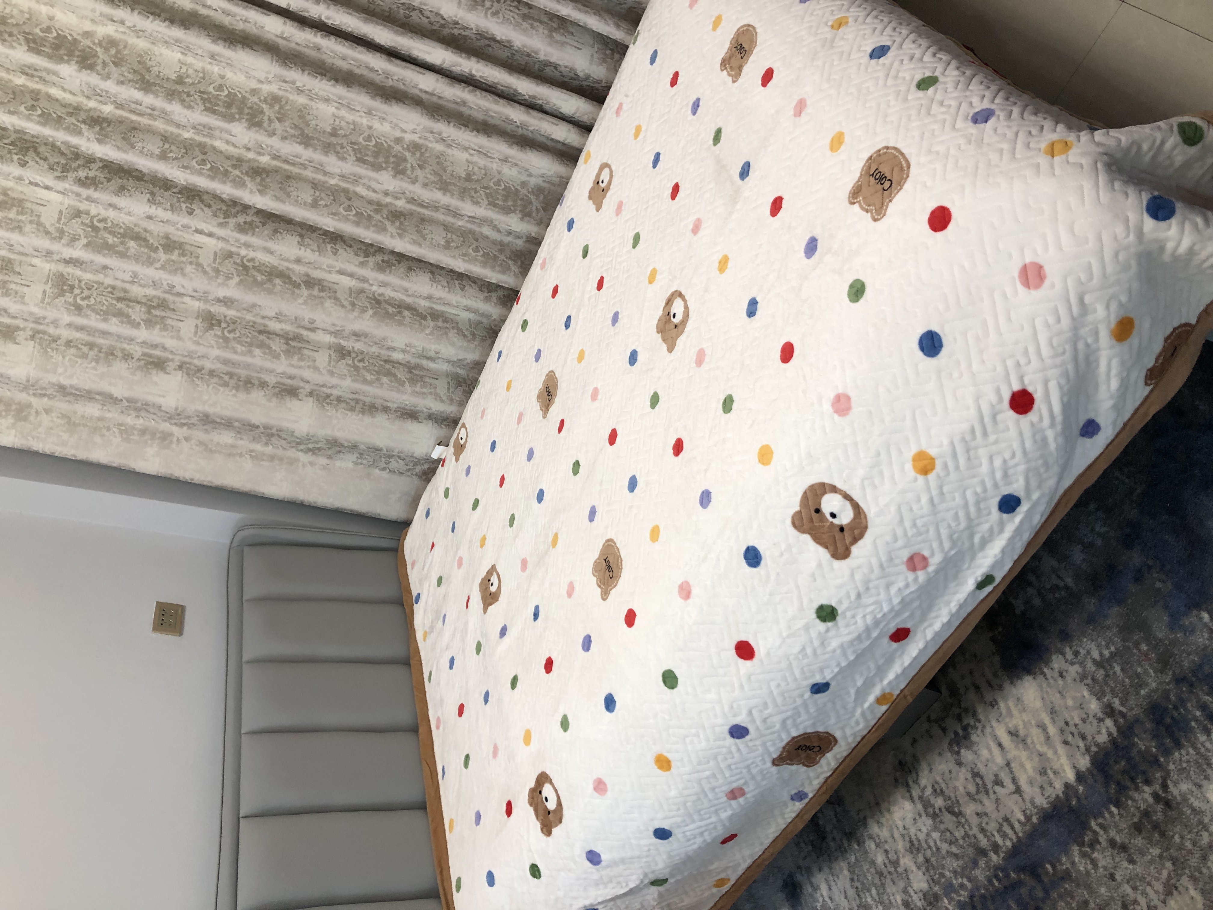 波点小熊   秋冬亲肤夹棉加厚款牛奶绒床盖可机洗双面可用