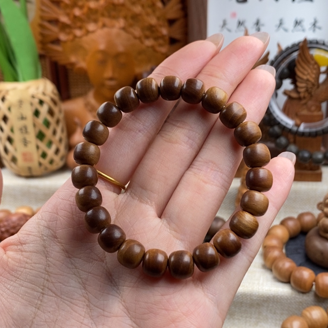 骏***峯手串/手链檀香木迈索尔，老山檀香，奶香0809