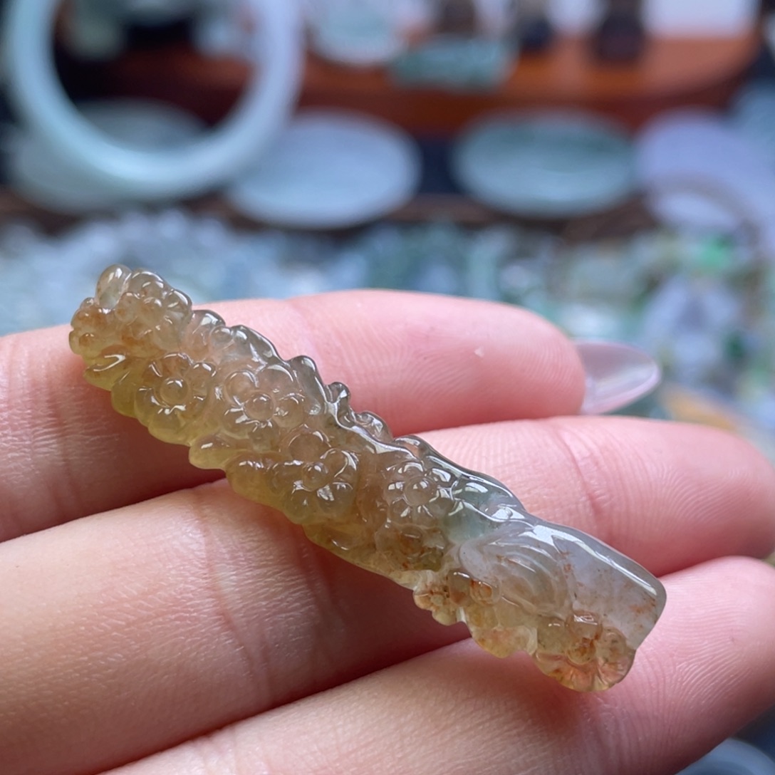 颈饰未镶嵌翡翠翡翠