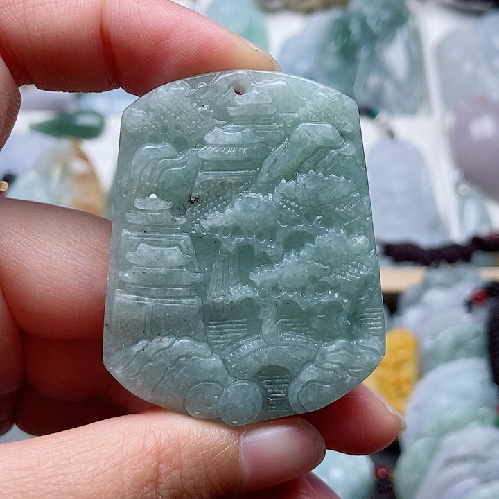 翡翠未镶嵌颈饰翡翠