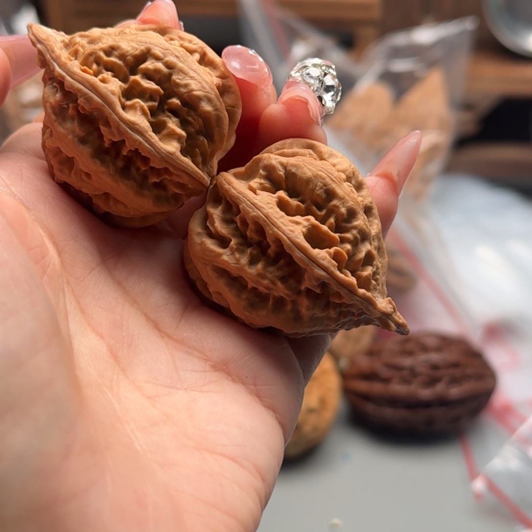 文玩核桃把件关东木子楸百核190