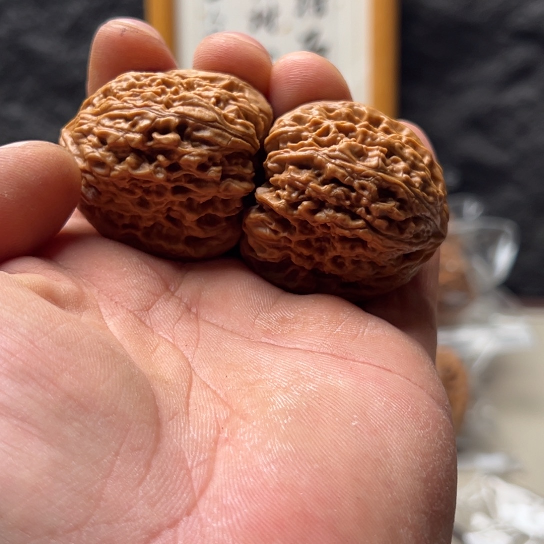 枫***樰文玩核桃把件南疆39