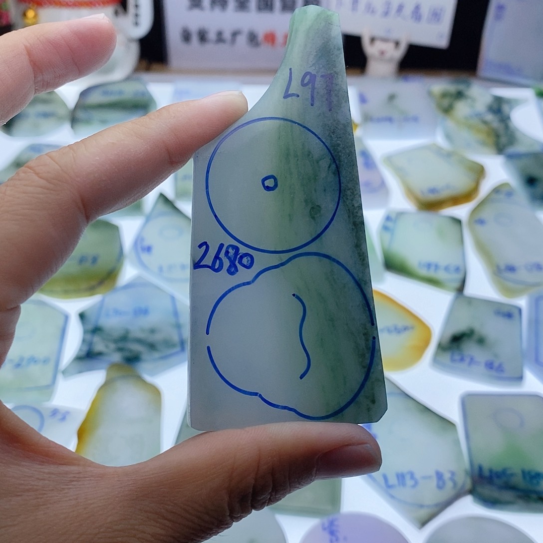 未镶嵌定制翡翠纯天然