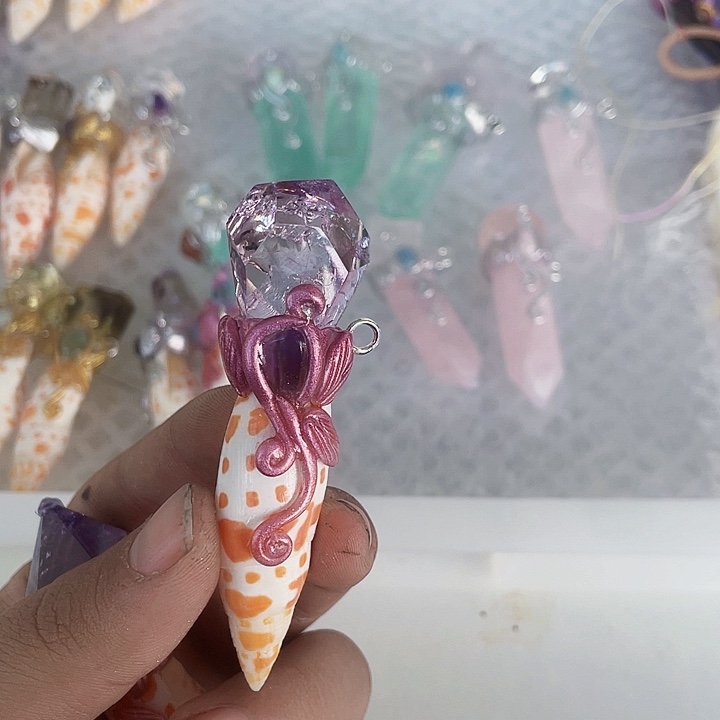 紫晶摆件未镶嵌她**。