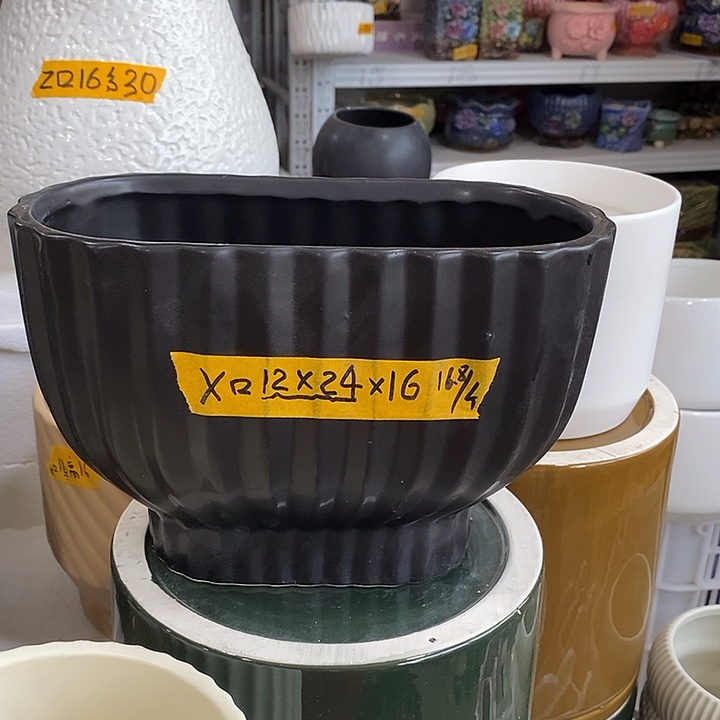 陶盆有孔 瑕疵针孔漏釉介意勿拍 口高