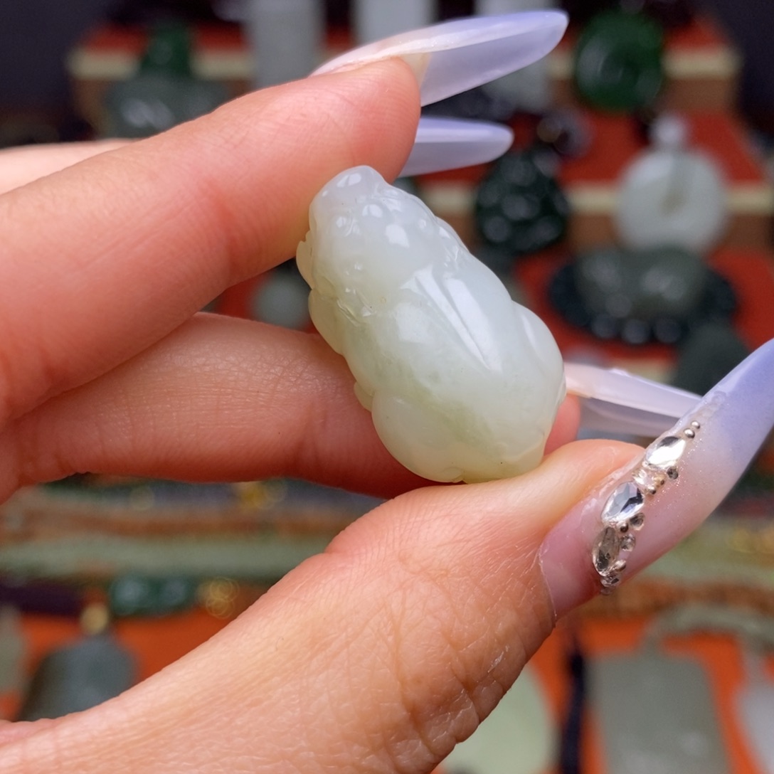 和田玉颈饰未镶嵌穿绳需备注