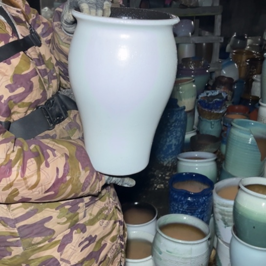 红陶口18高32瑕疵