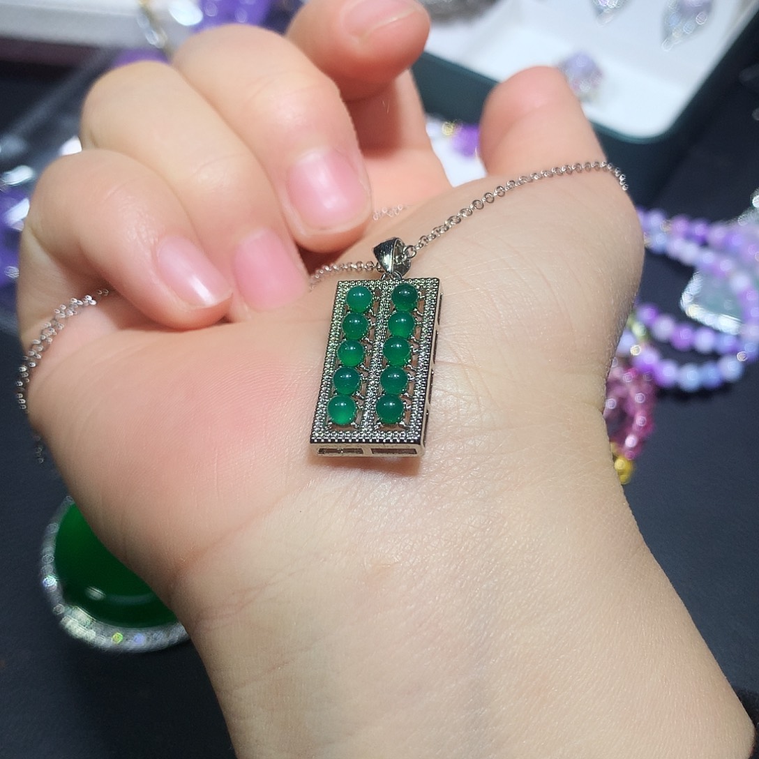 铜合金绿色算盘吊坠