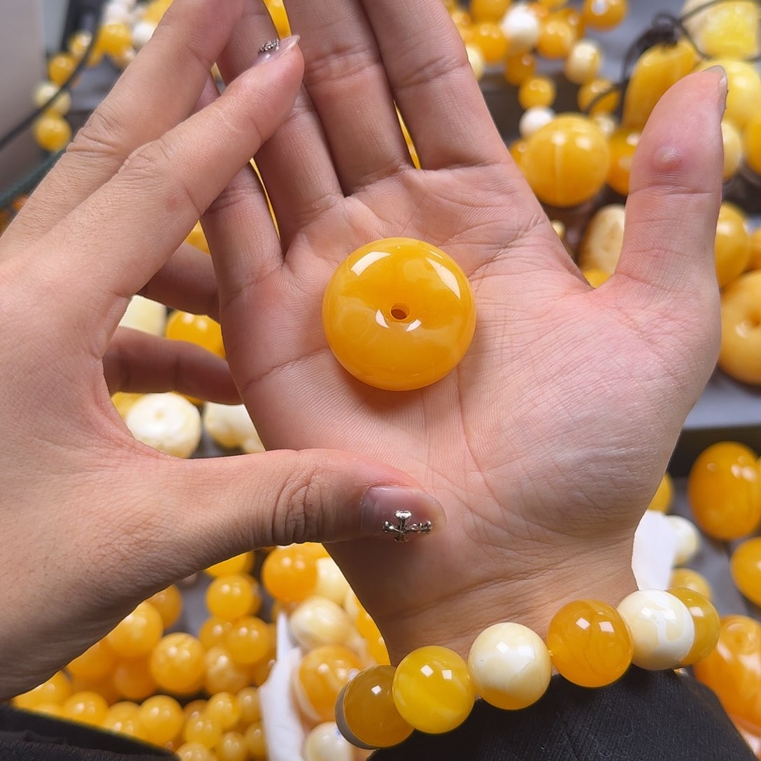 蜜蜡珠宝奇石未镶嵌平安扣