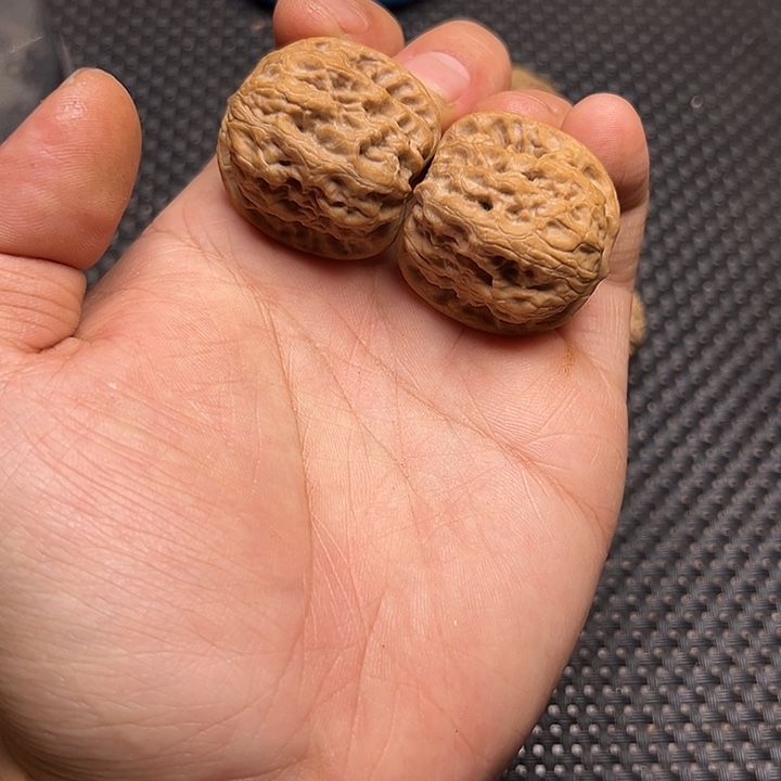 文玩核桃吊坠j昌闷