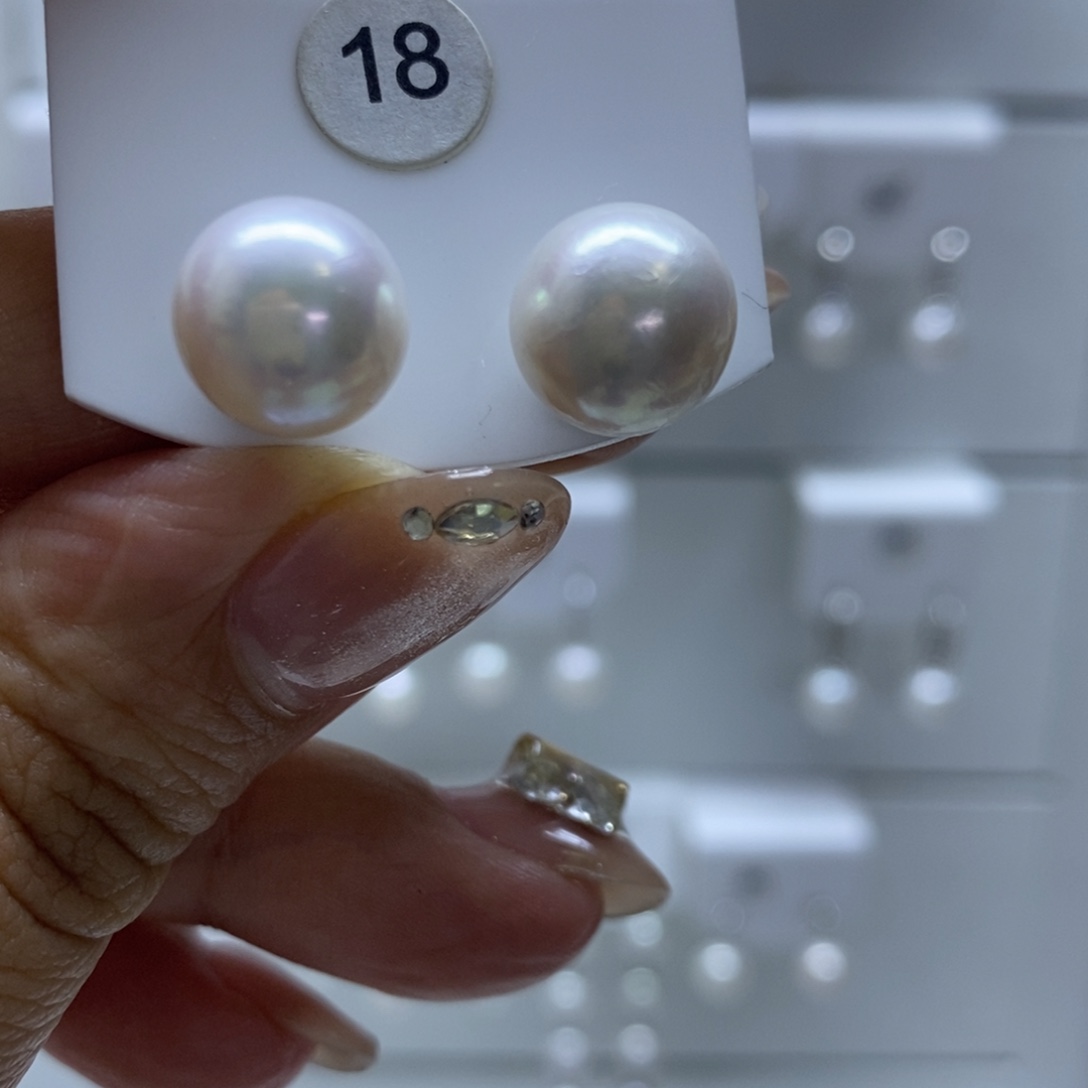 银S925镶嵌淡水珍珠耳饰