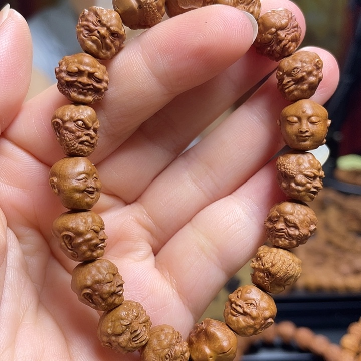 手串/手链橄榄核龙纹