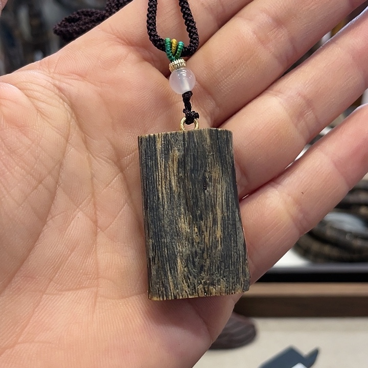 沉香沉香碎屑奇楠老料水滴5.5克