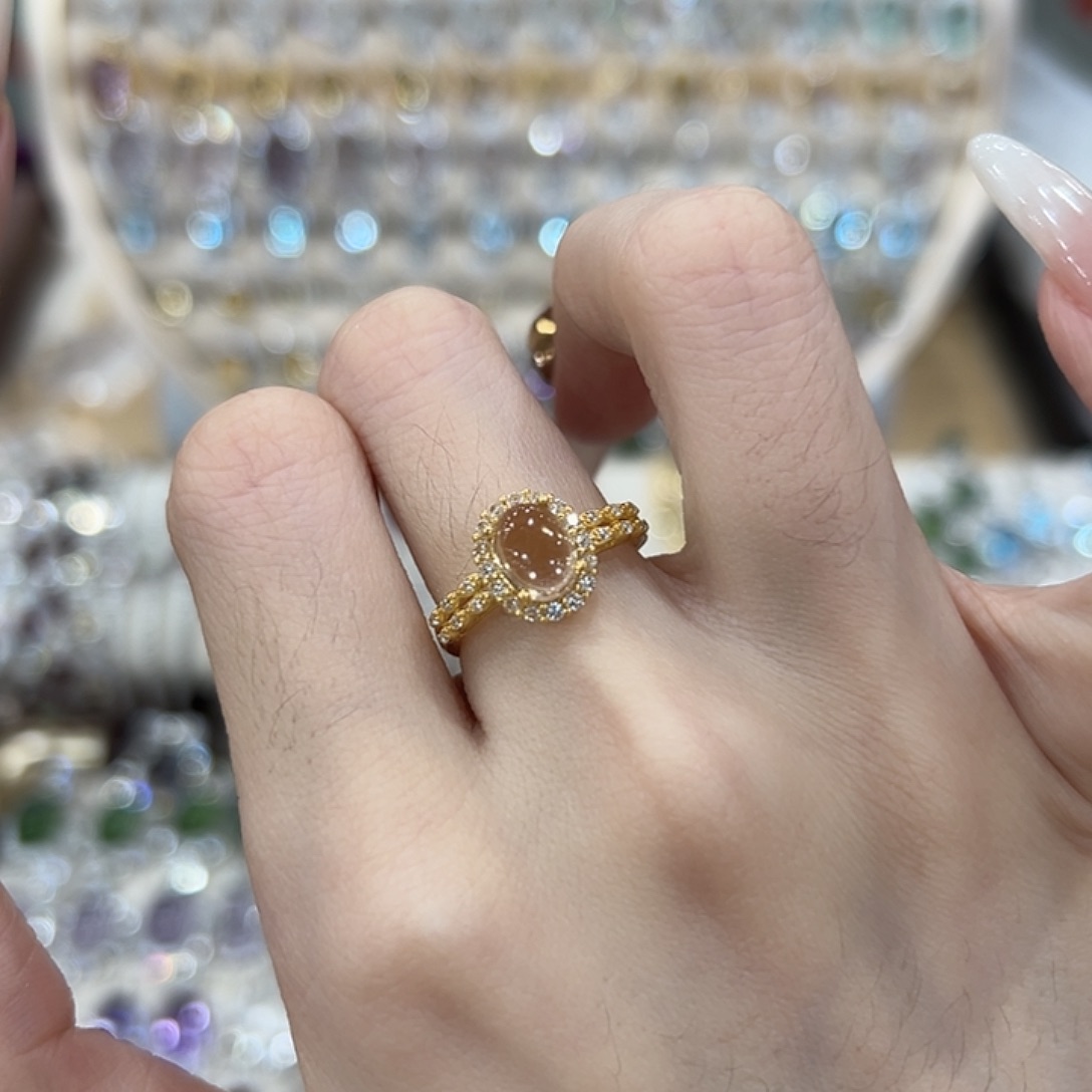 吴***姐黄晶戒指银S925镶嵌