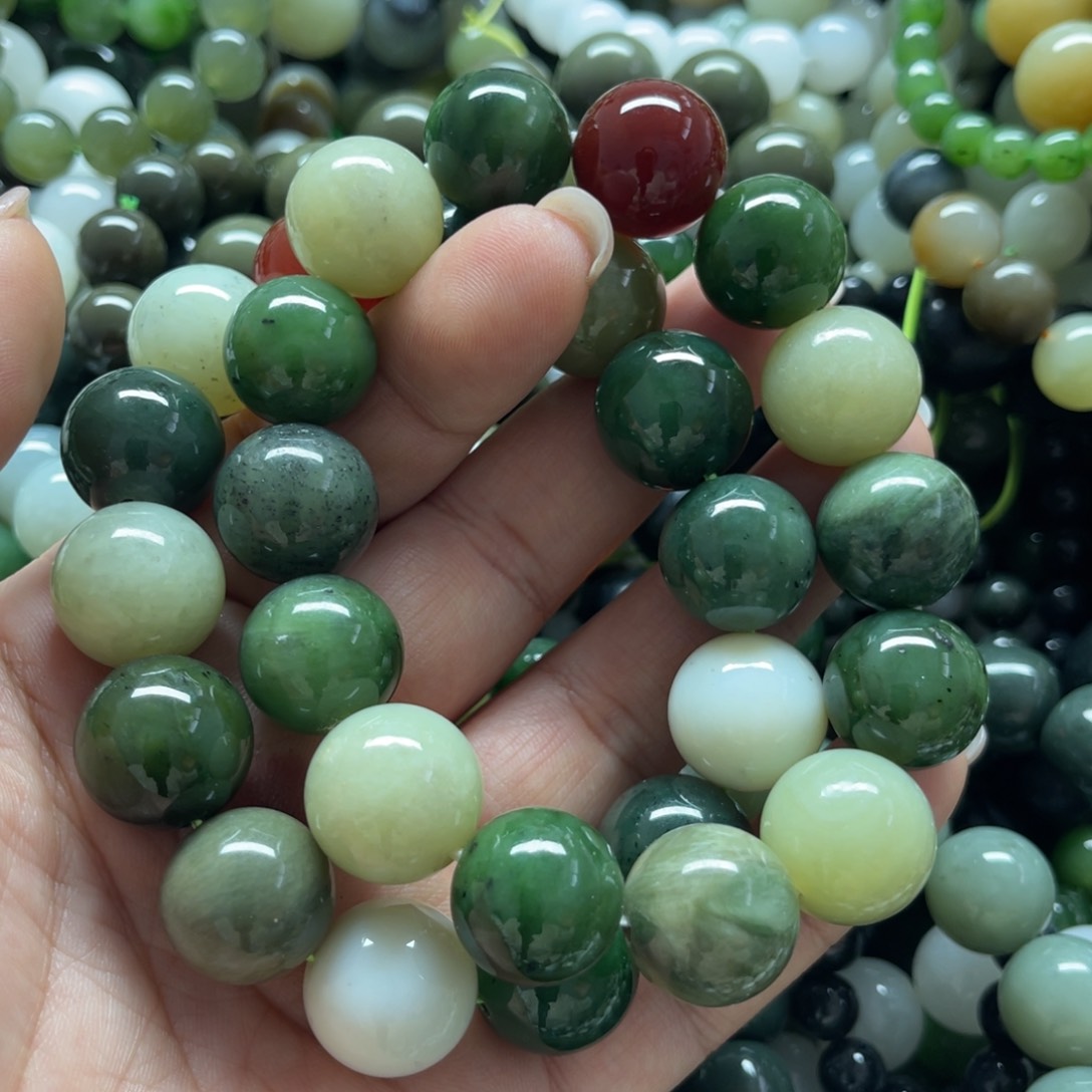 和田玉手链未镶嵌多样性，