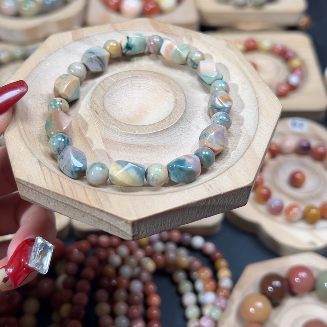 一***包石英质玉未镶嵌手链54