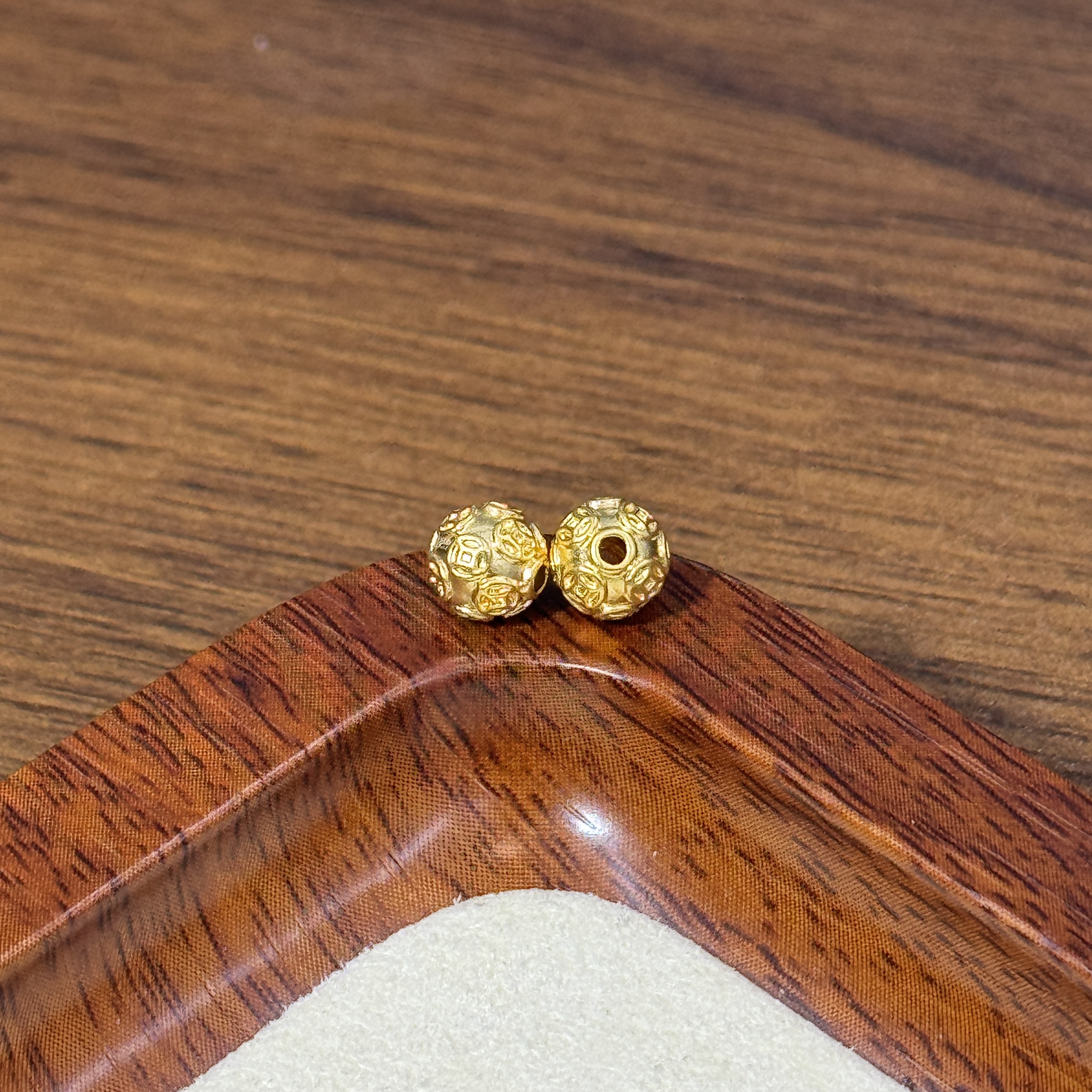 余金金臻选阁黄金足金999两颗钱币珠DP1342-0190