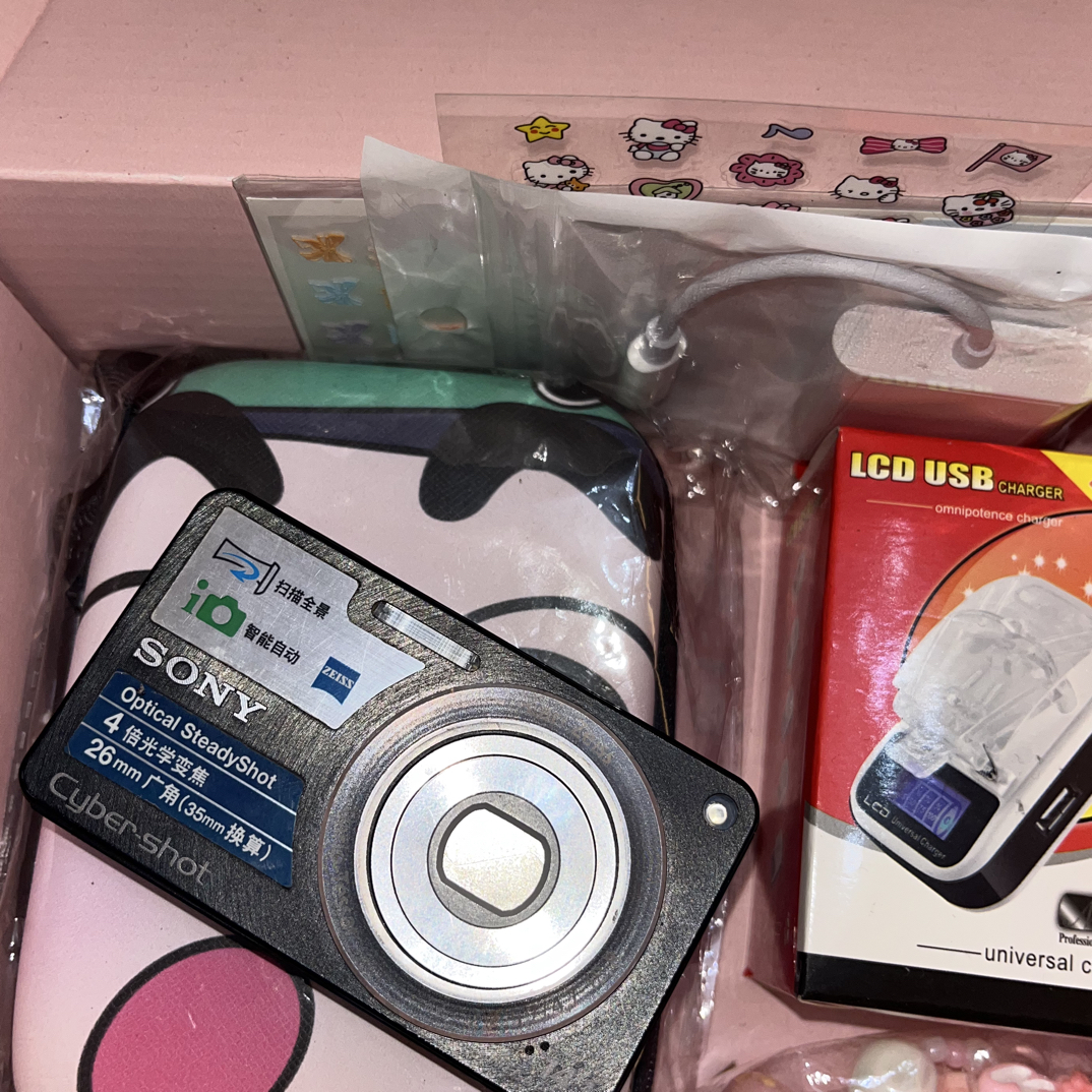 95新 Sony/索尼 W350 1610w像素 网红冷白皮！
