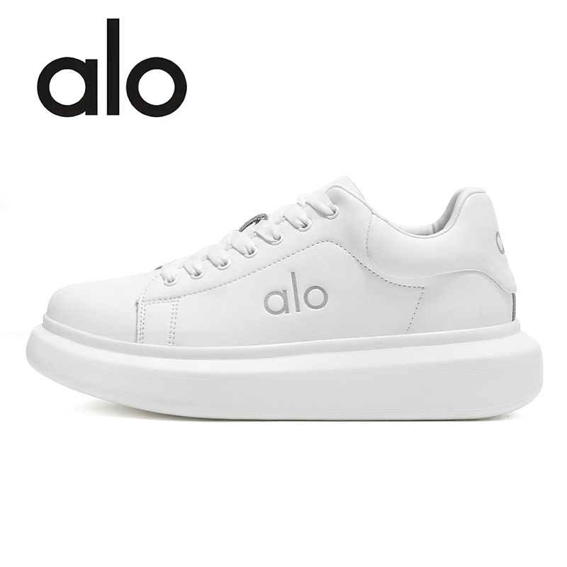 休闲新款麦昆板鞋情侣潮流秋季透气百搭运动休闲鞋秋冬季增高