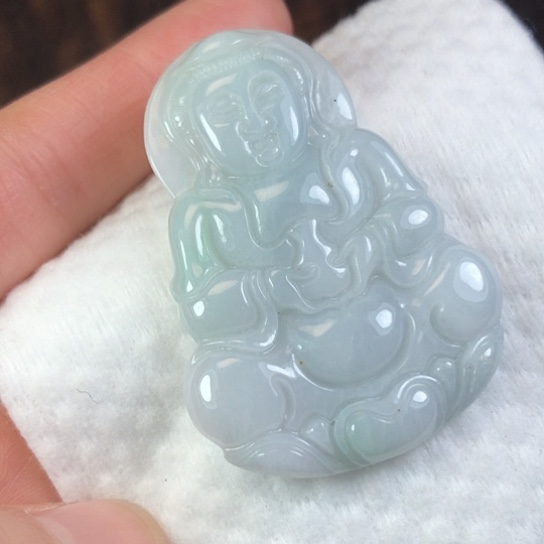 翡翠未镶嵌颈饰缅甸A货，每天下午1点半开播