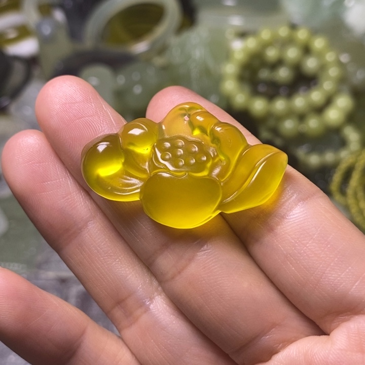 岫玉岫玉颈饰未镶嵌