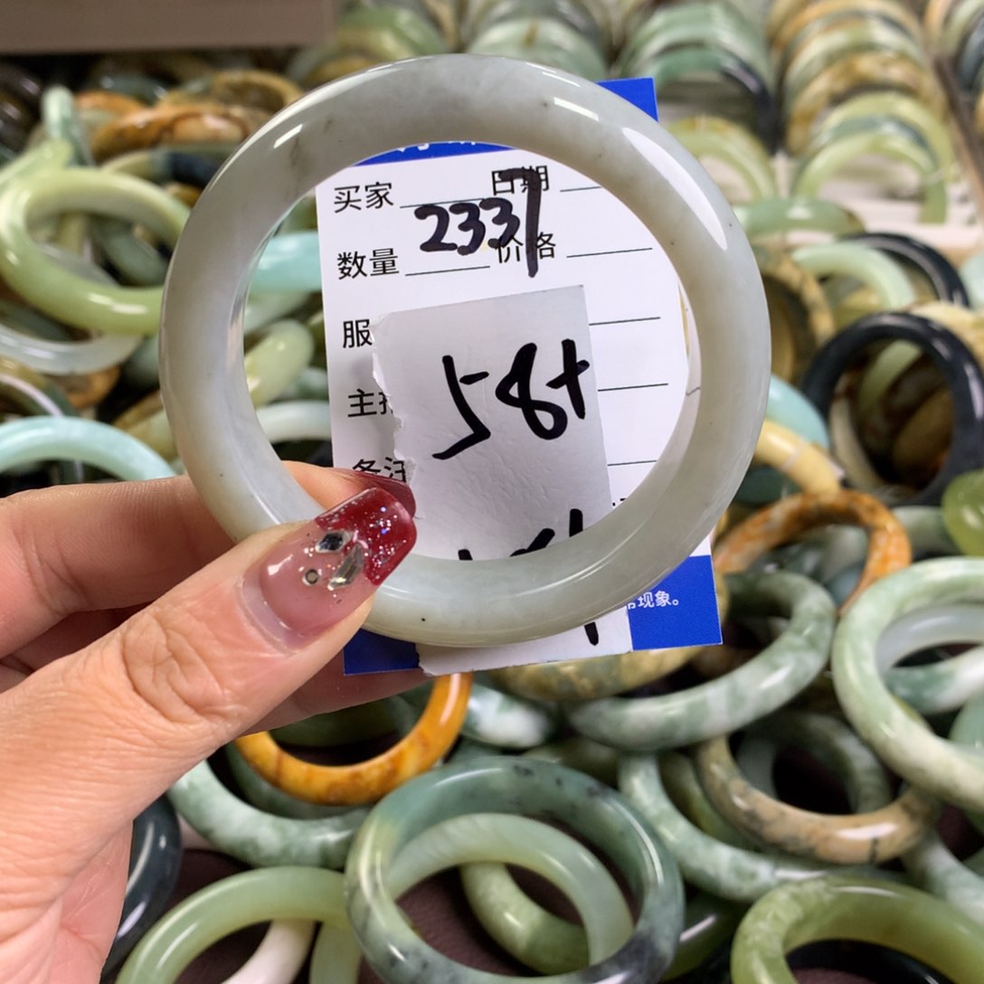 蛇纹石玉手镯未镶嵌2337