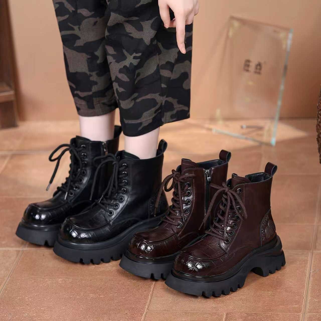 石头纹圆头羊毛款马丁靴