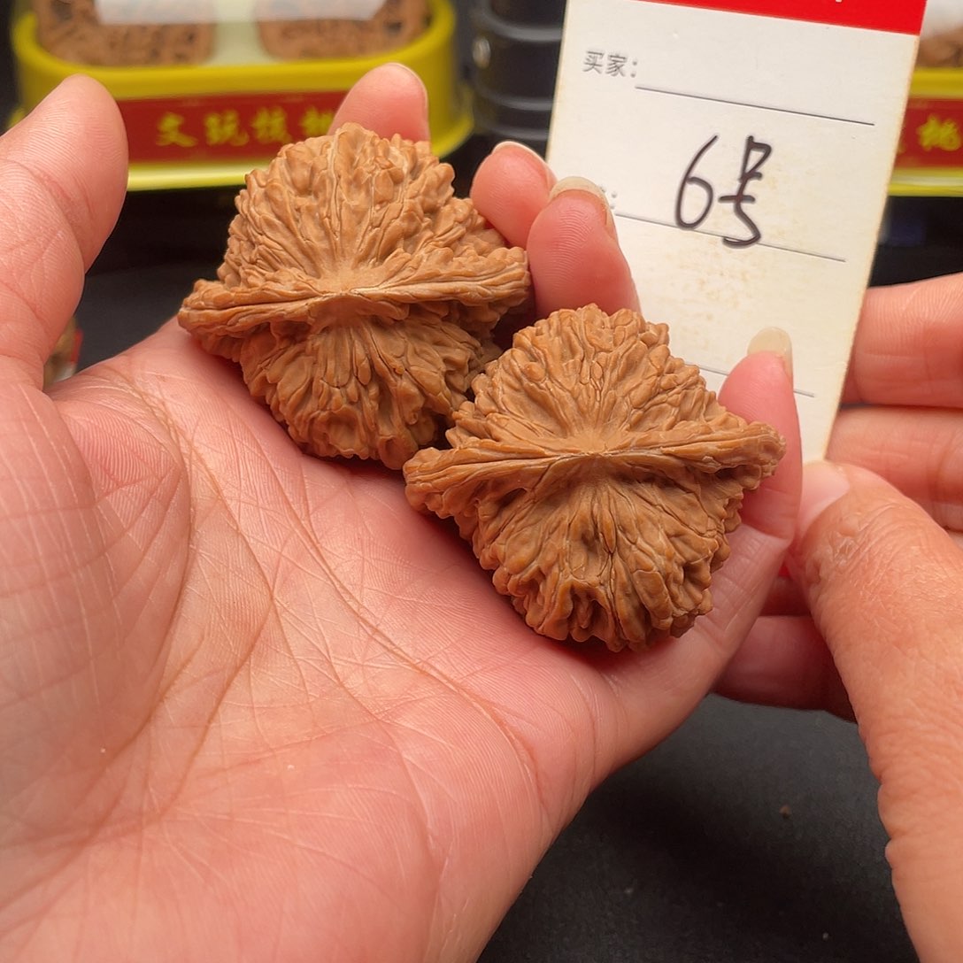 文玩核桃吊坠四座楼48