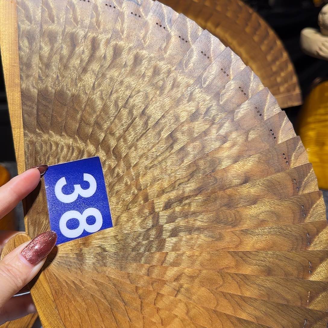 金丝楠云**清金丝楠木手把件