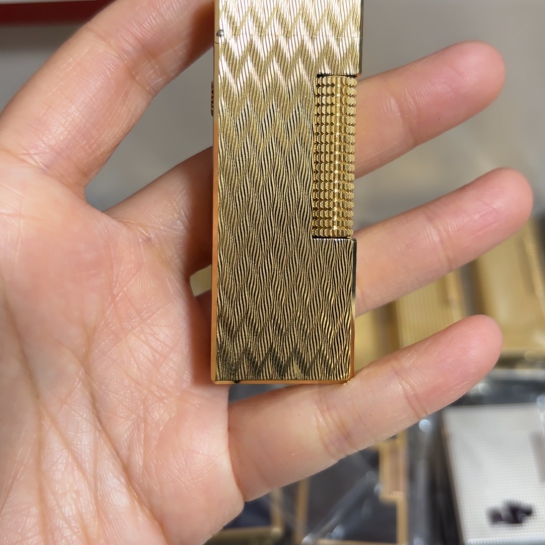 都登卡中古打火机