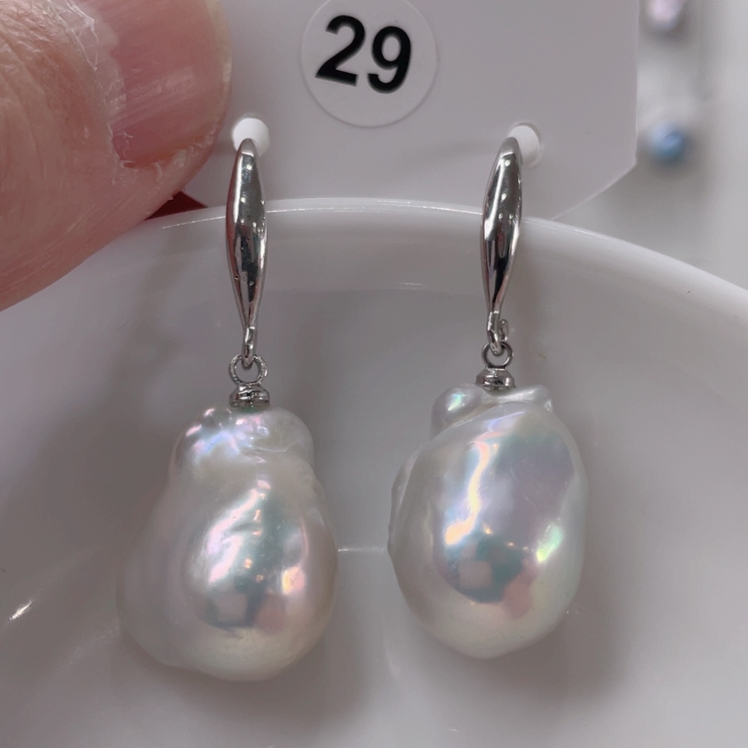 颈饰未镶嵌淡水珍珠