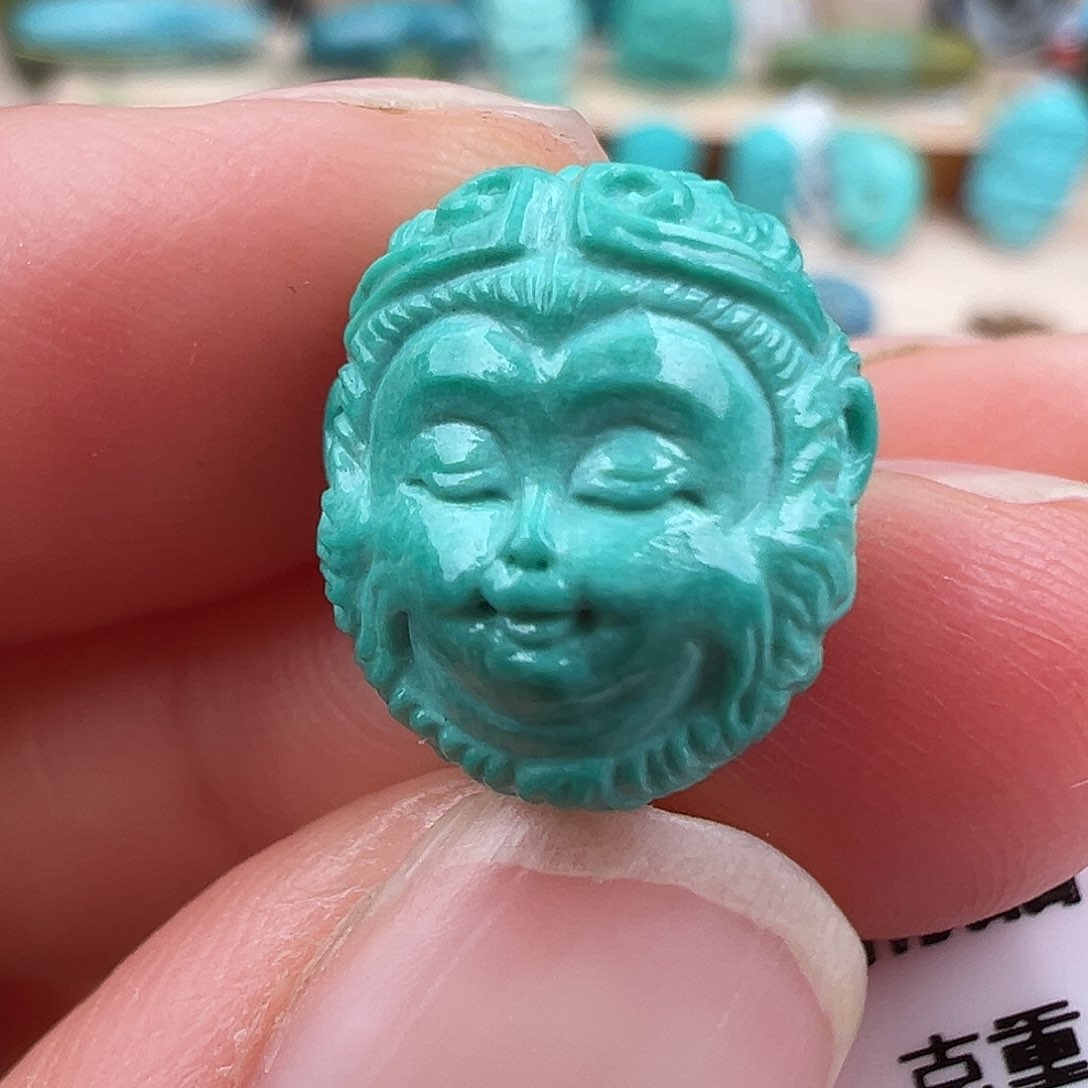 绿松石配饰未镶嵌