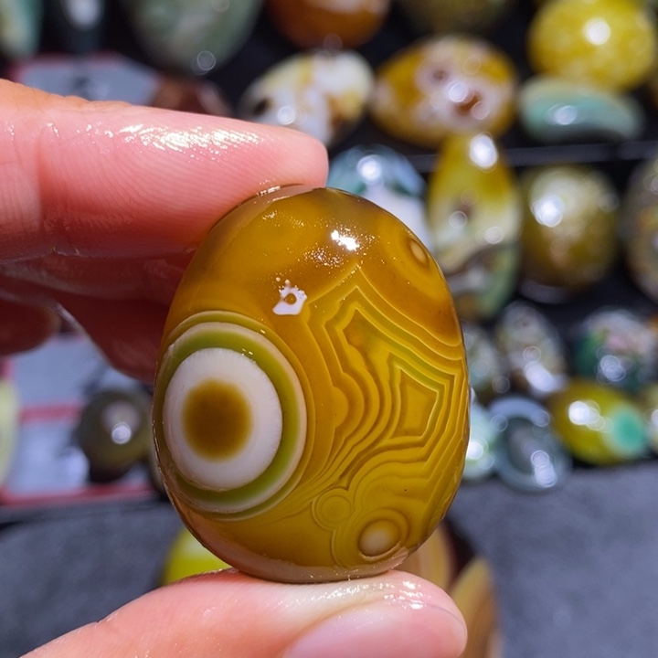 玛瑙/玉髓珠宝奇石未镶嵌