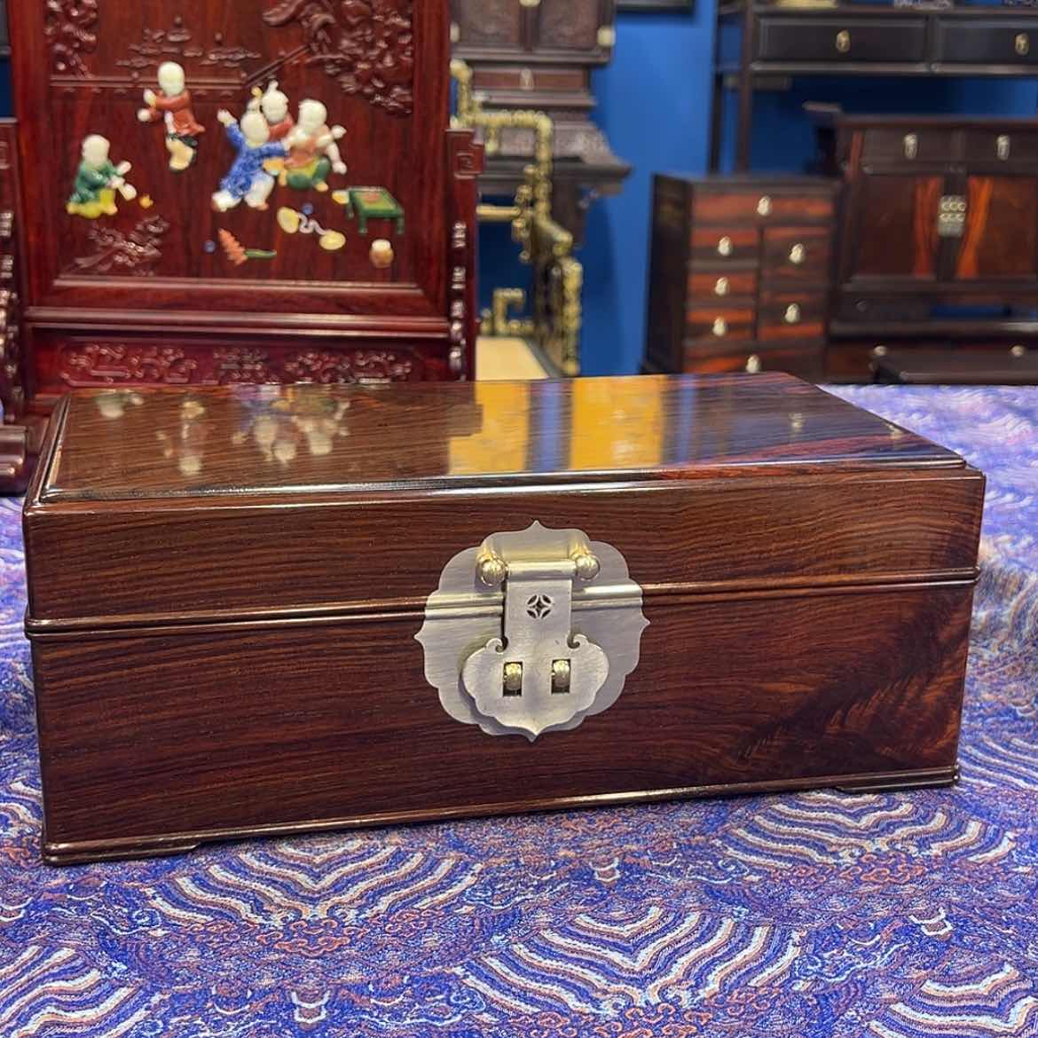 【闪购商品】红酸枝木类成套家具盒子