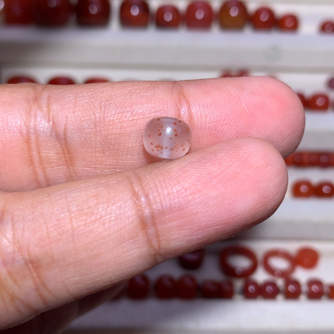 南红玛瑙未镶嵌老型7.3×6.3满天星