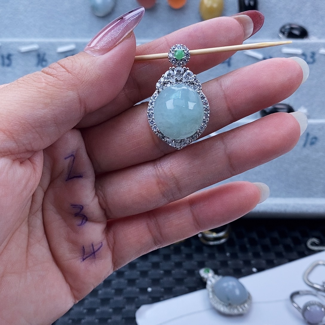 菩***下翡翠未镶嵌戒指缅甸