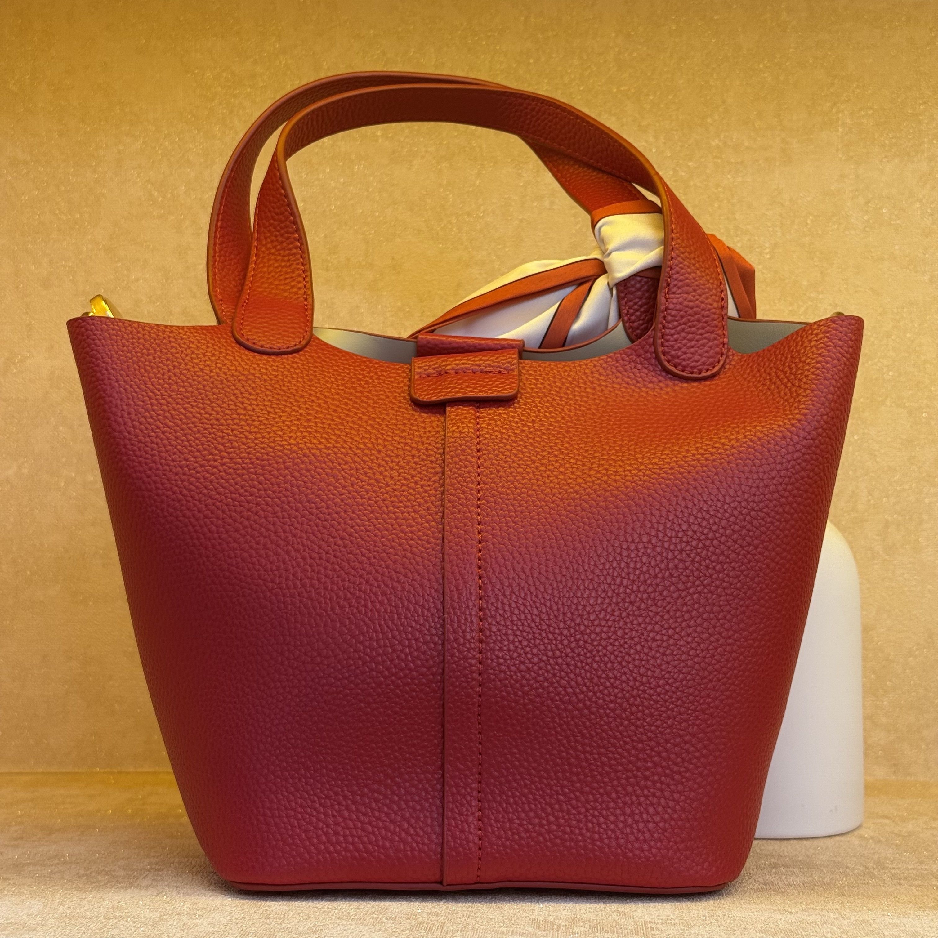 【可可专属】2025红色水桶包