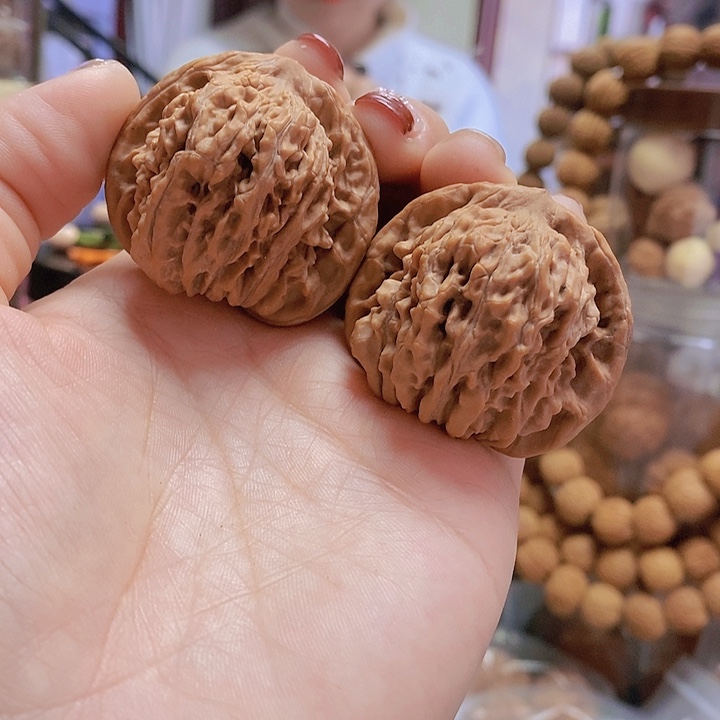 【闪购商品】文玩核桃把件41四座楼红皮