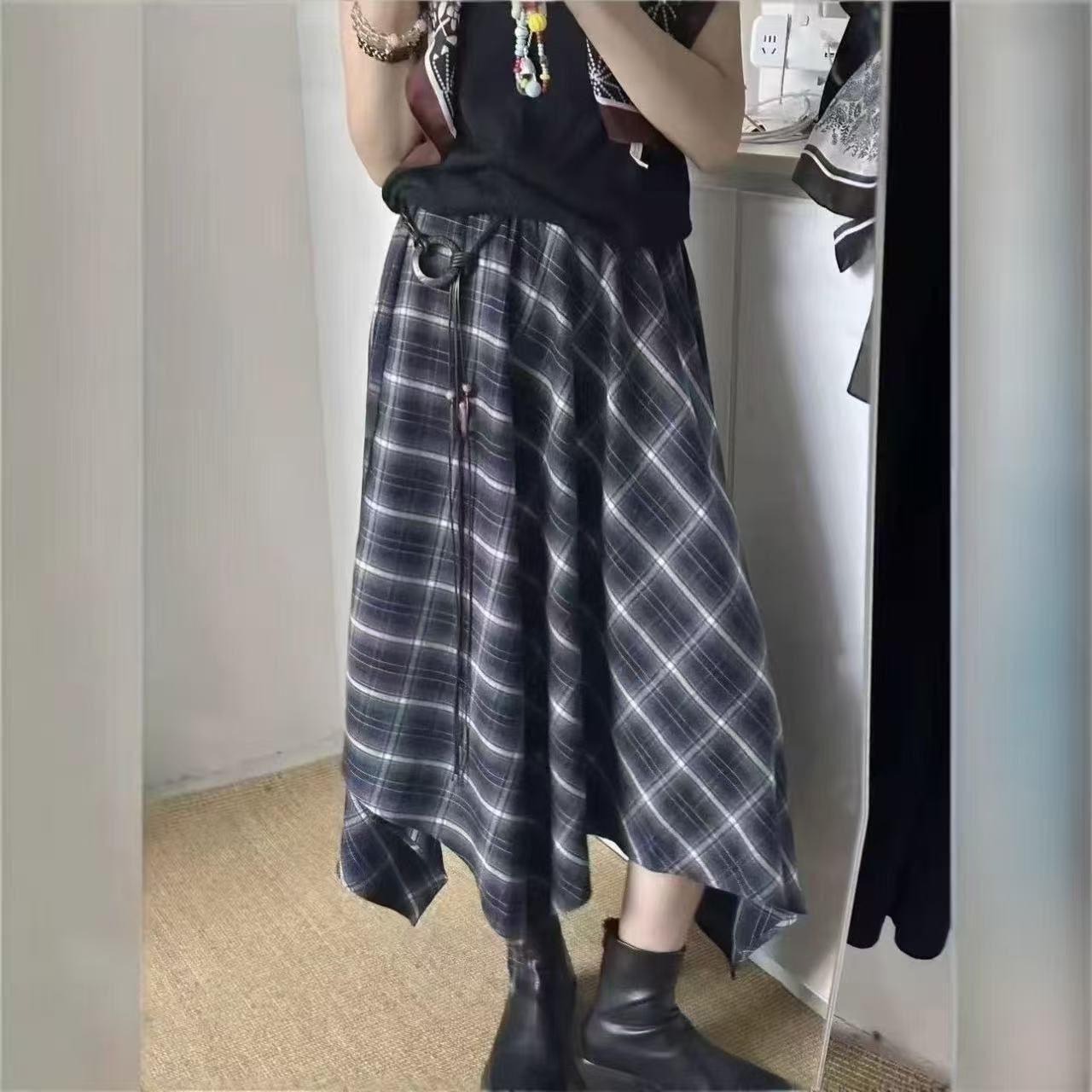 设计感不规则复古格子半身裙女2025秋新高腰A字裙显瘦气质中长裙