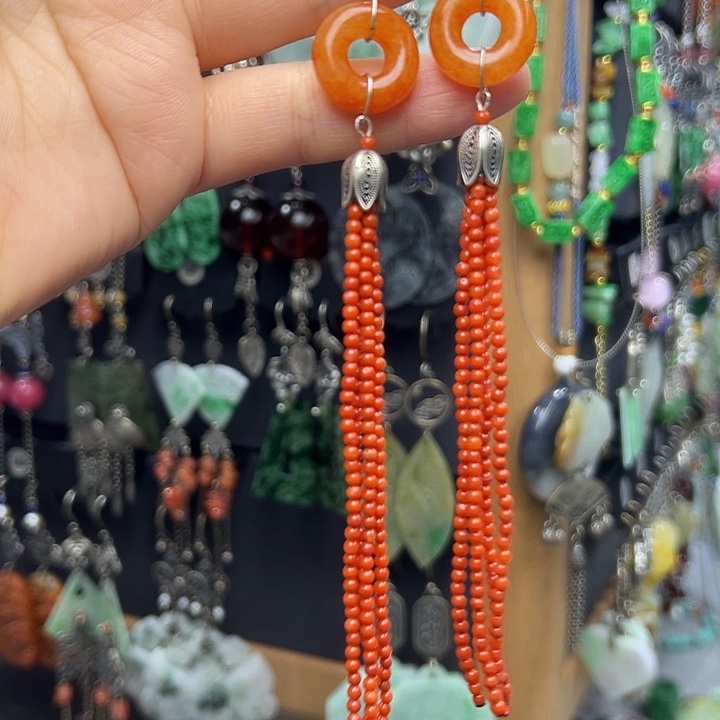 侧***听翡翠银S925镶嵌耳饰