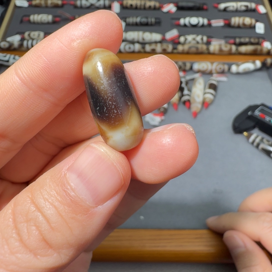 玛瑙/玉髓颈饰未镶嵌79